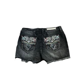 Women rock revival shorts